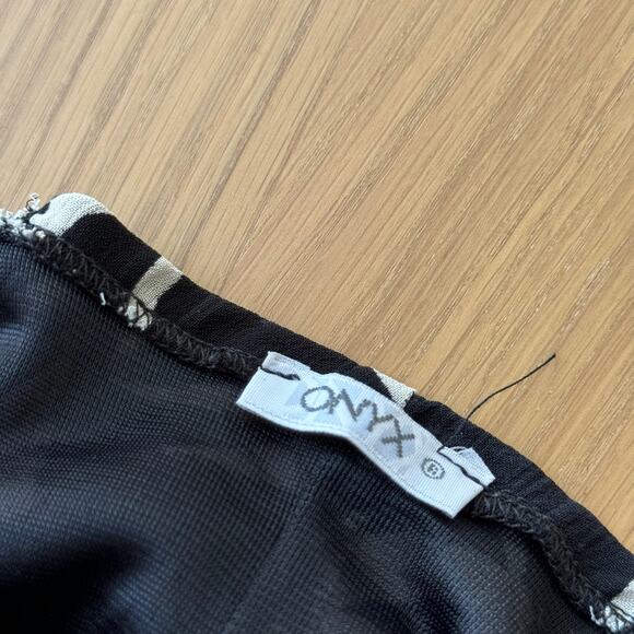 Vintage Italian Black & White Mesh Mini Dress with Abstract Floral Print (S) - Picture 8 of 8